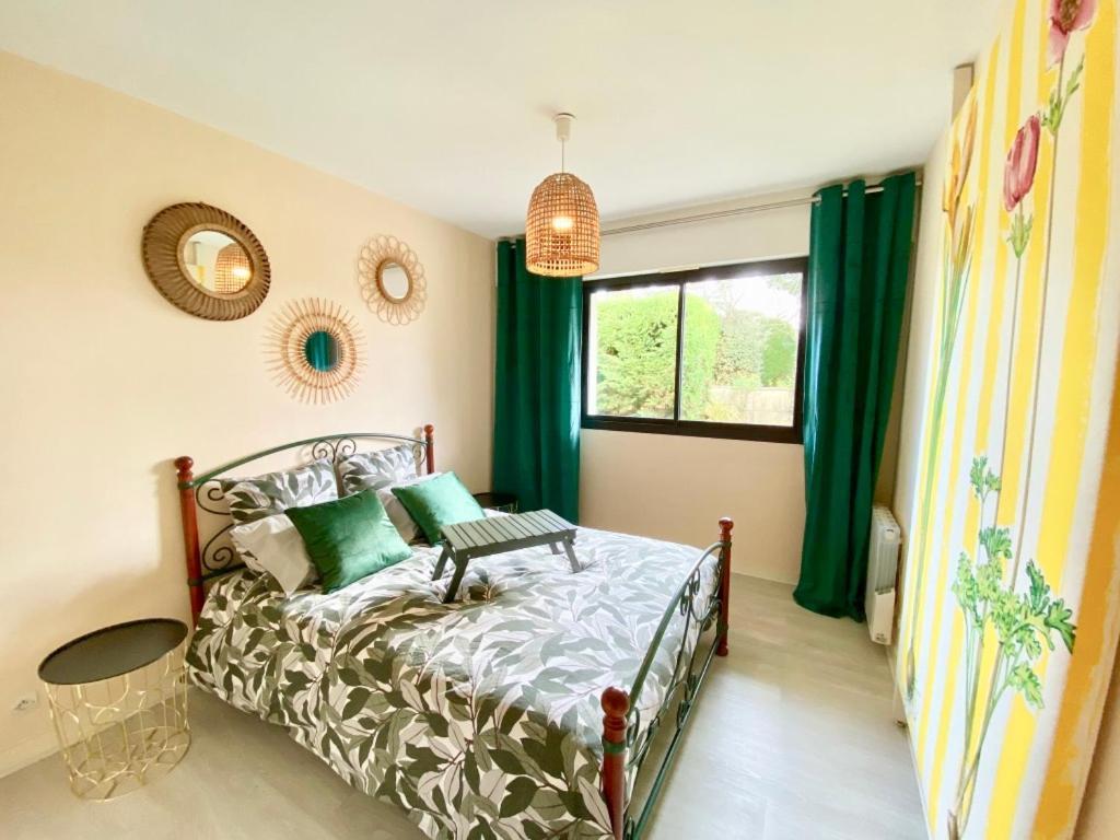 Les Alizes, Proche Marche Central Apartment Роаян Екстериор снимка