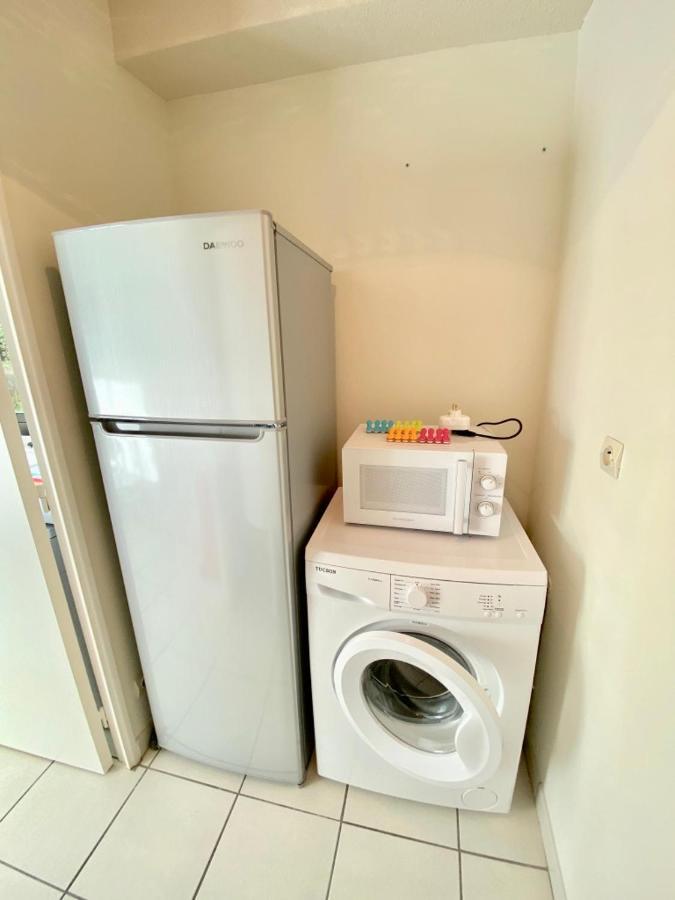 Les Alizes, Proche Marche Central Apartment Роаян Екстериор снимка